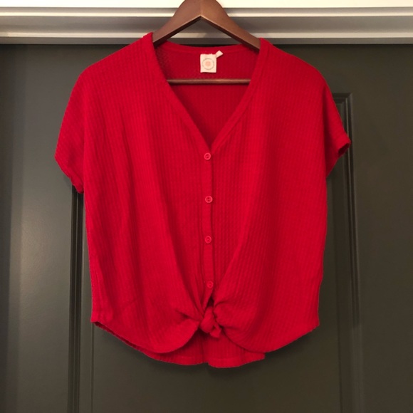 🌺 Live in the moment Red Women’s Shirt Size S - Picture 3 of 8